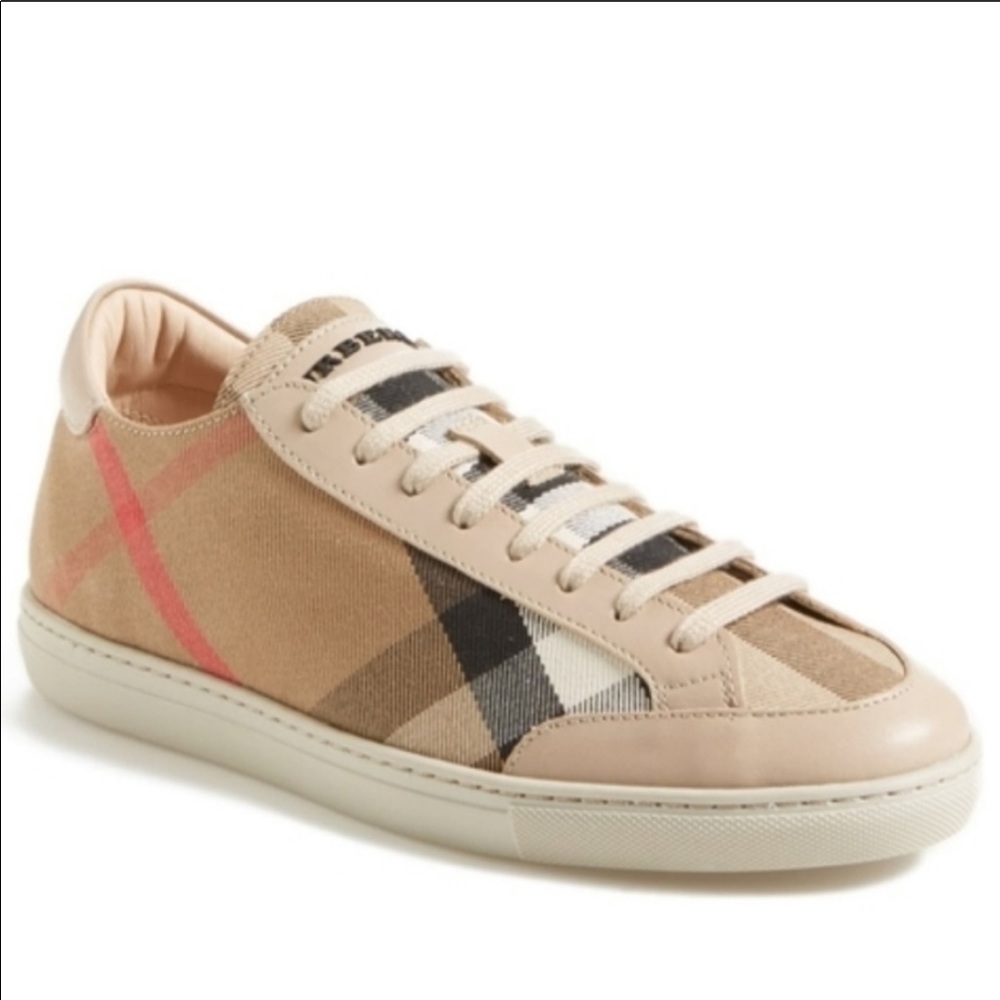 BURBERRY HOUSE CHECK canvas low top sneakers sz 6